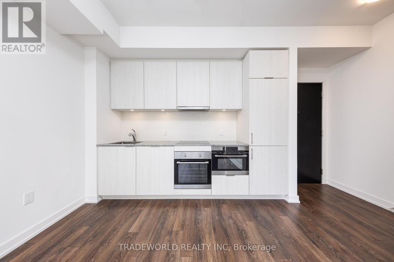 Property image for 2015 - 158 FRONT STREET E|Toronto (Moss Park), Ontario M5A0K9