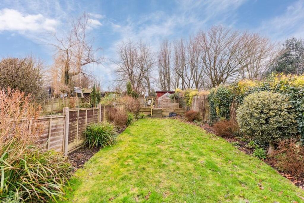 Additional image 12 of George Street, Markyate, AL3