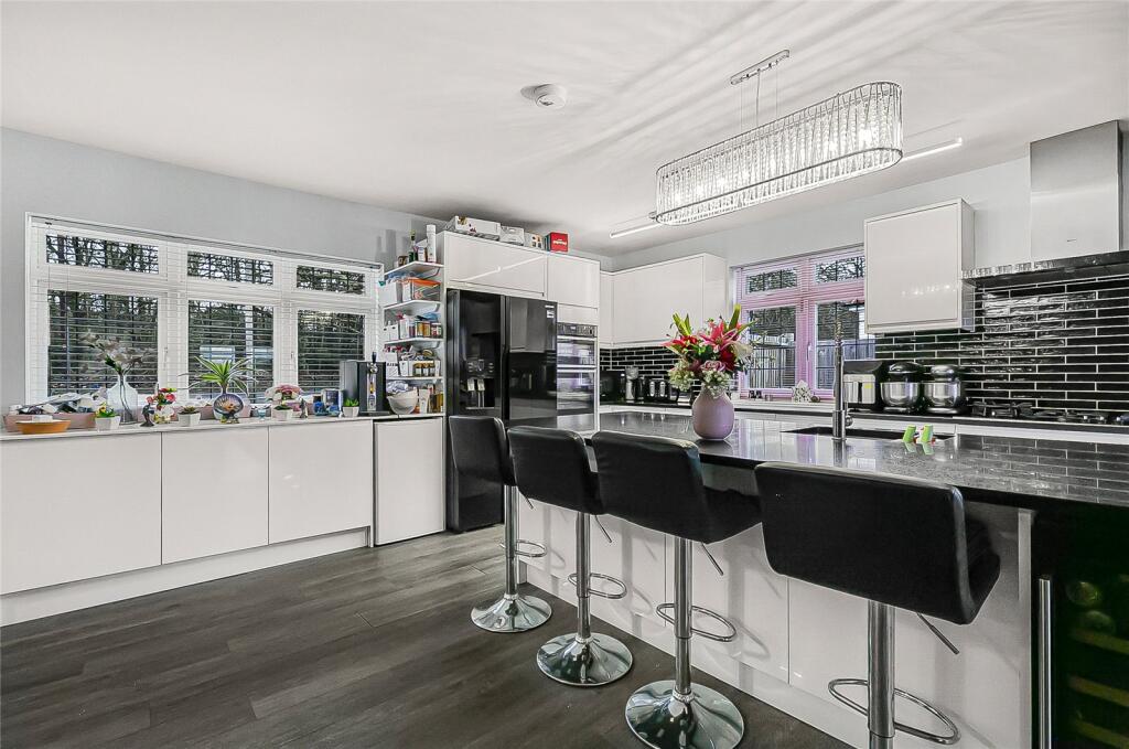 Additional image 8 of Swanland Road, North Mymms, Hatfield, Hertfordshire, AL9