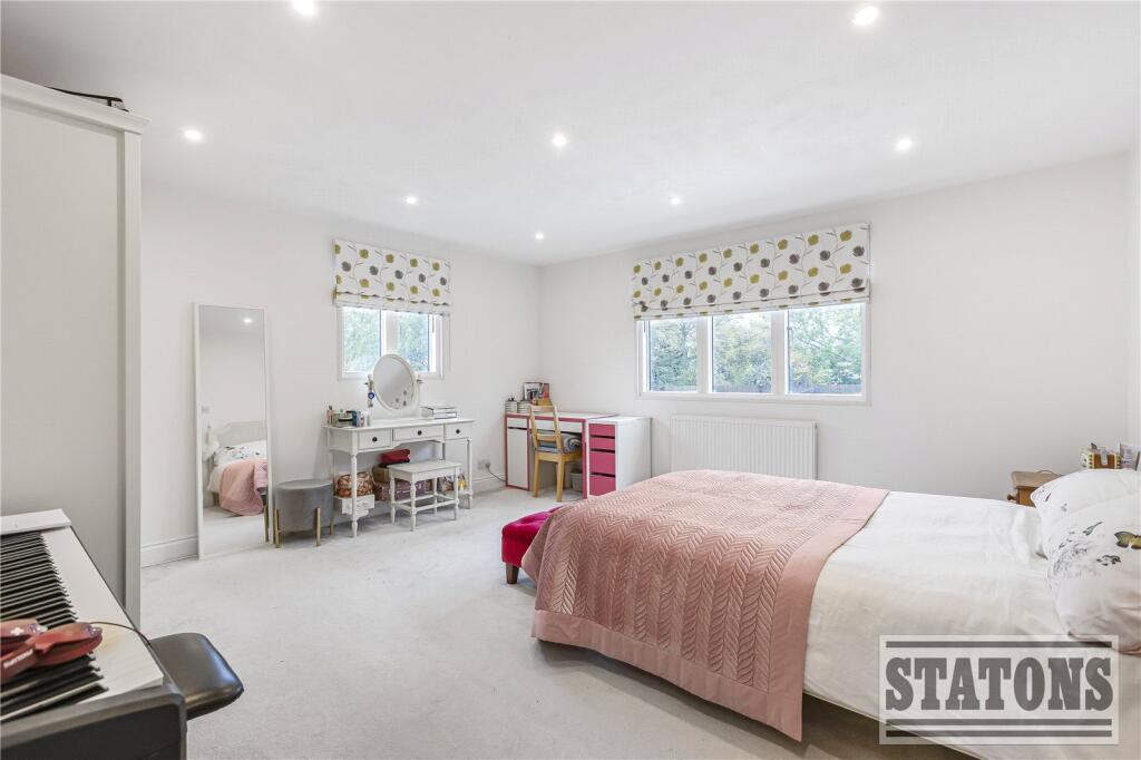 Additional image 14 of Bulls Lane, Brookmans Park, Hertfordshire, AL9