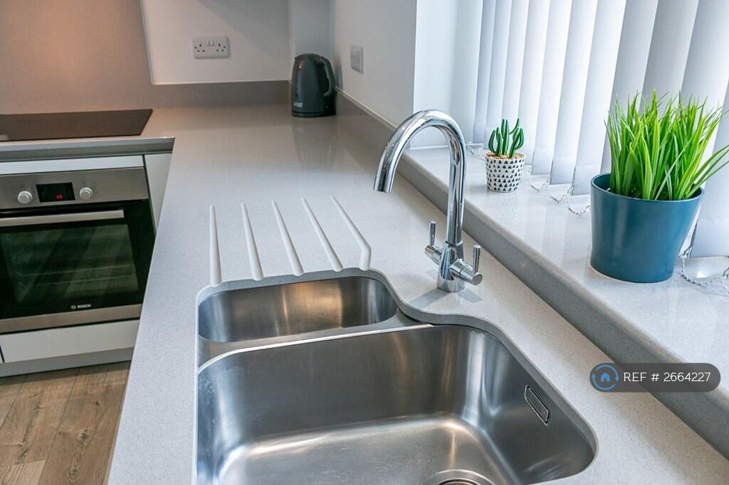 Additional image 22 of Great North Road, Hatfield, AL9