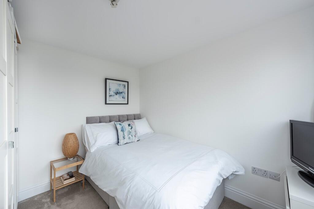 Additional image 16 of Carlisle Avenue, St. Albans, Hertfordshire, AL3