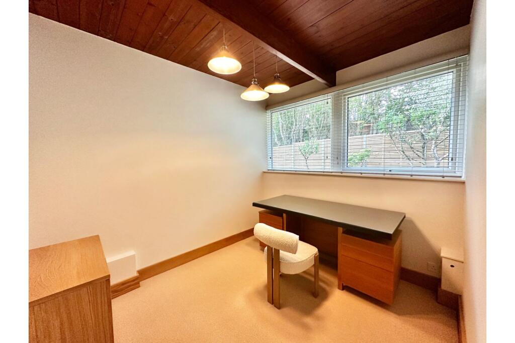 Additional image 22 of Hangmans Lane, Welwyn, AL6