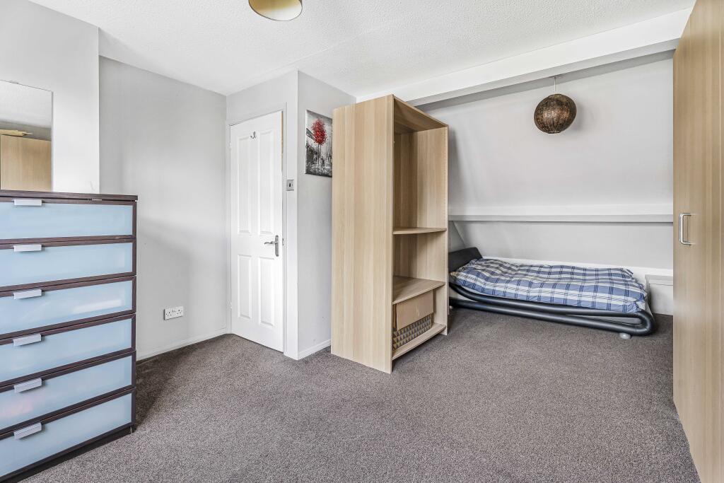 Additional image 14 of Batchwood Drive, St. Albans, Hertfordshire, AL3