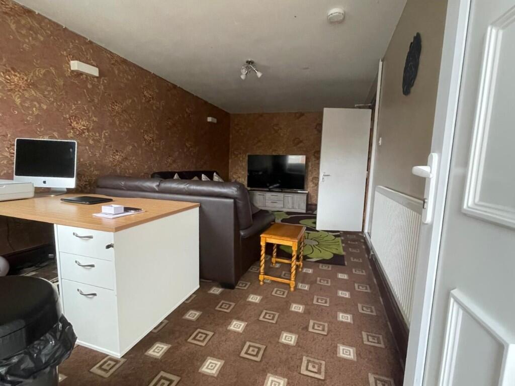 Silverton Crescent, Birmingham, B13 photo 2