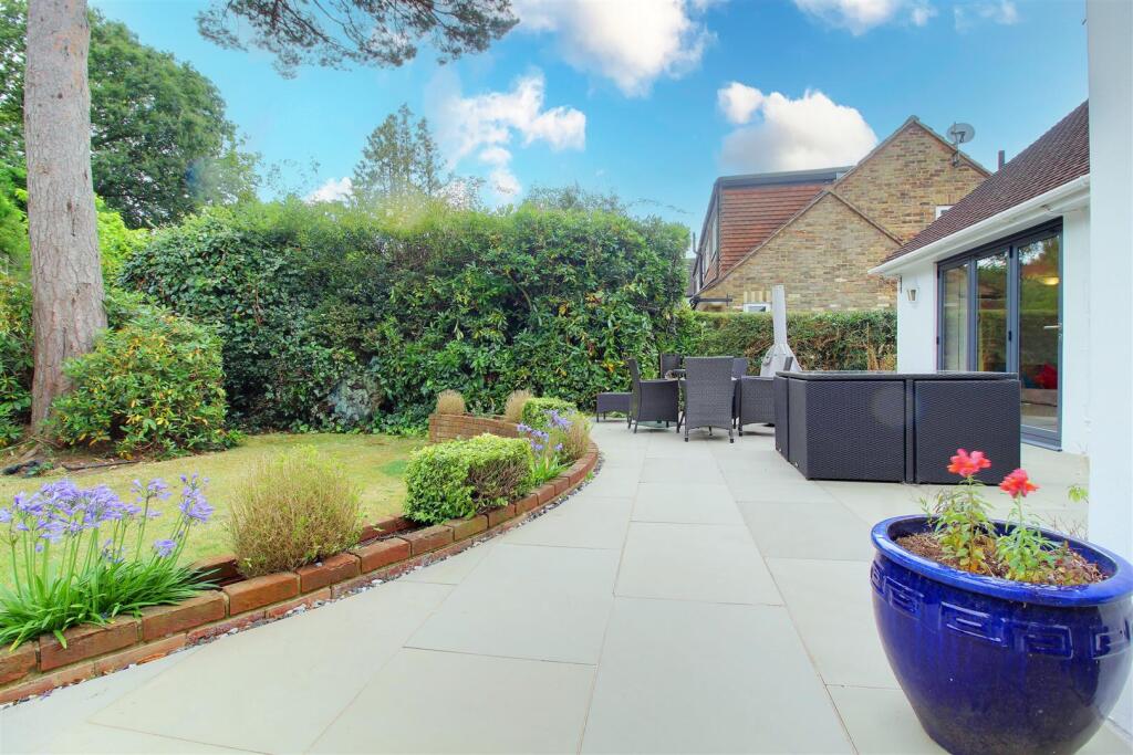 Additional image 55 of Pine Grove, Brookmans Park