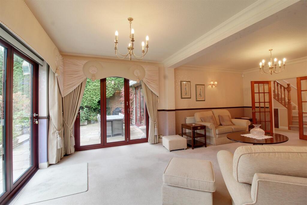 Additional image 31 of Brookmans Avenue, Brookmans Park