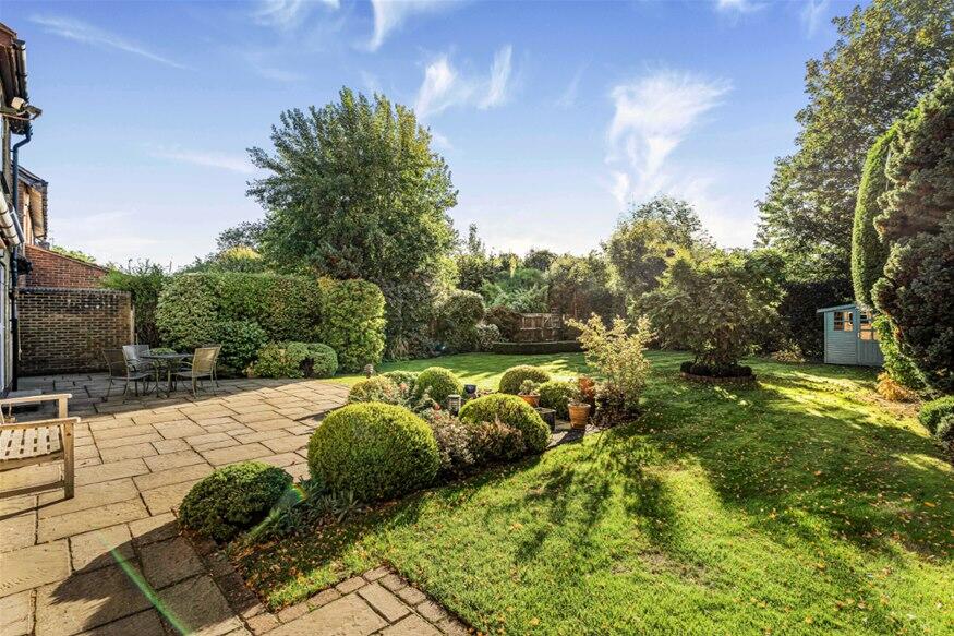 Additional image 17 of Hatching Green, Harpenden, AL5