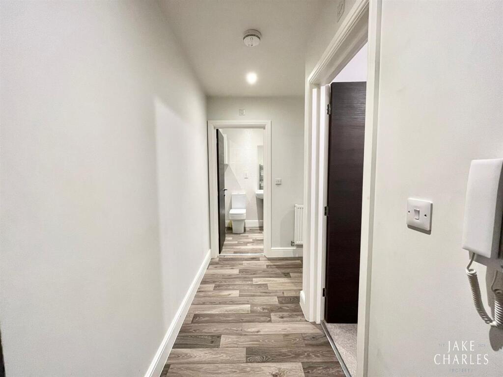 Additional image 10 of Soothouse Spring, St. Albans