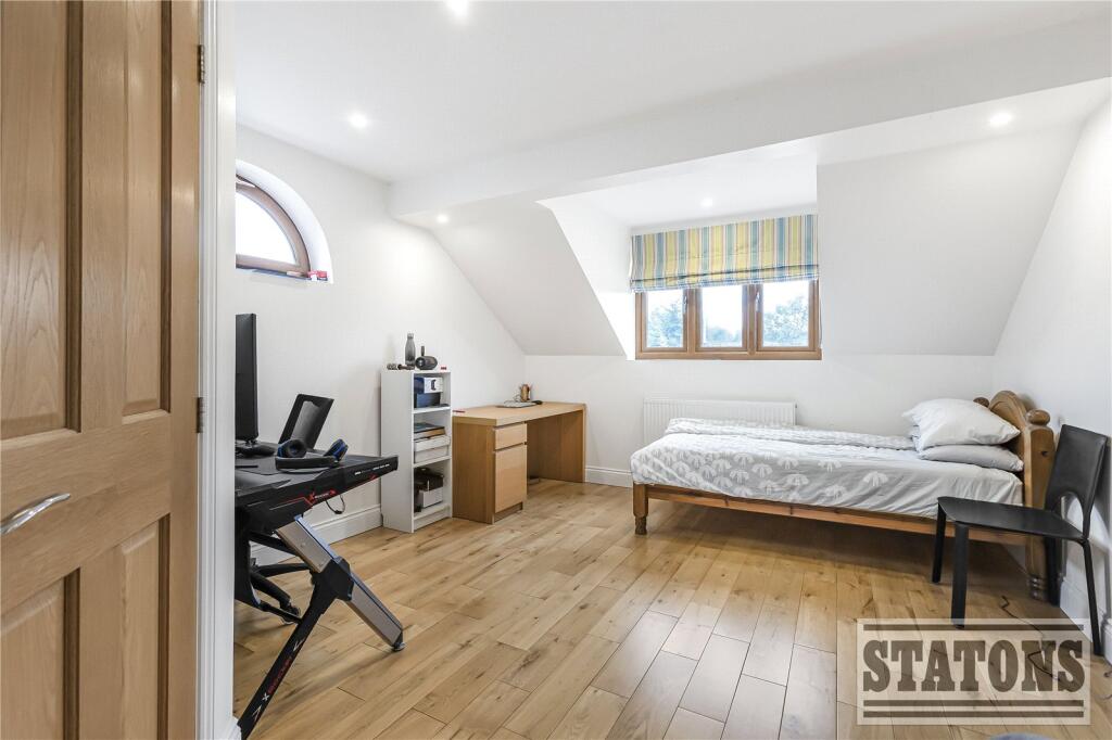 Additional image 16 of Bulls Lane, Brookmans Park, Hertfordshire, AL9