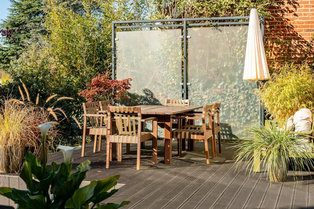 Additional image 45 of Rosecroft Lane, Welwyn