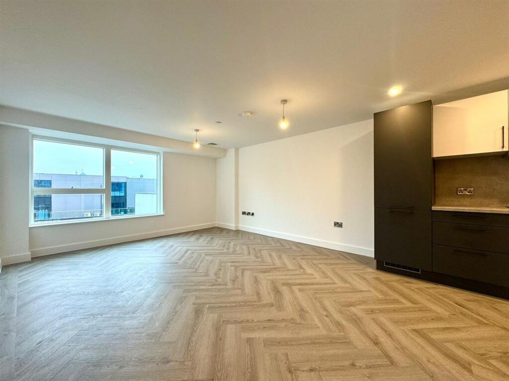 Additional image 3 of Upper Gough Street, Birmingham