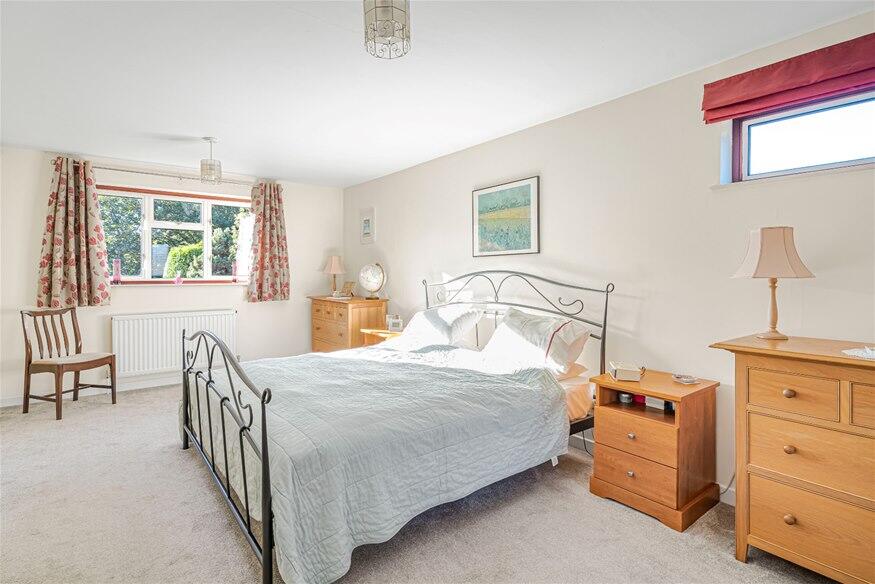 Additional image 8 of Hatching Green, Harpenden, AL5