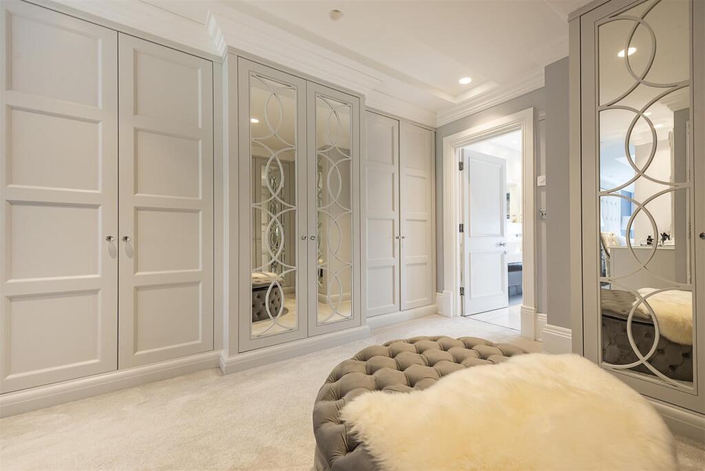 Additional image 8 of Hatching Green Close, Harpenden