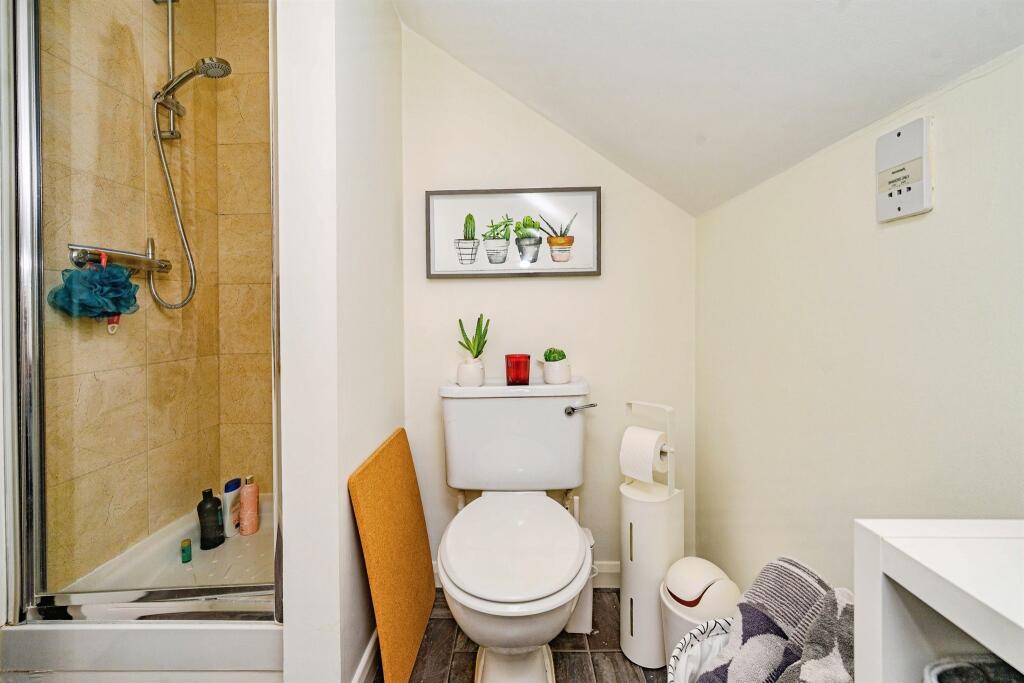 Additional image 9 of Robins Close, London Colney, St. Albans