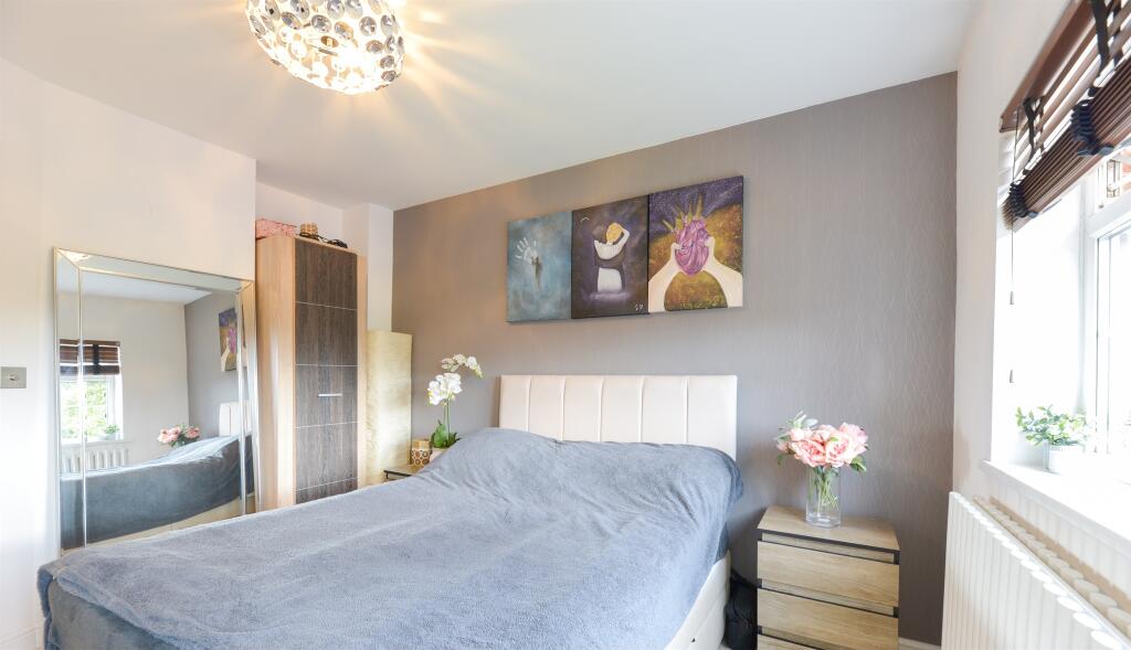 Additional image 10 of Runcie Close, St. Albans