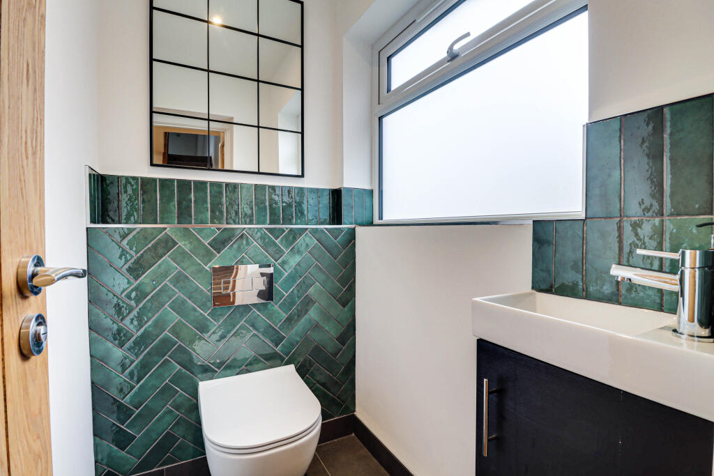 Additional image 9 of Harpenden Rise, Harpenden, AL5