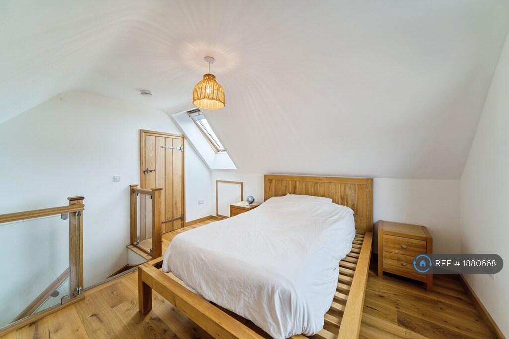 Additional image 16 of Markyate, St Albans, AL3