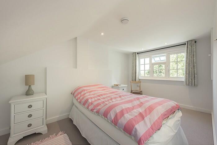 Additional image 11 of West Common, Harpenden, Herts, AL5