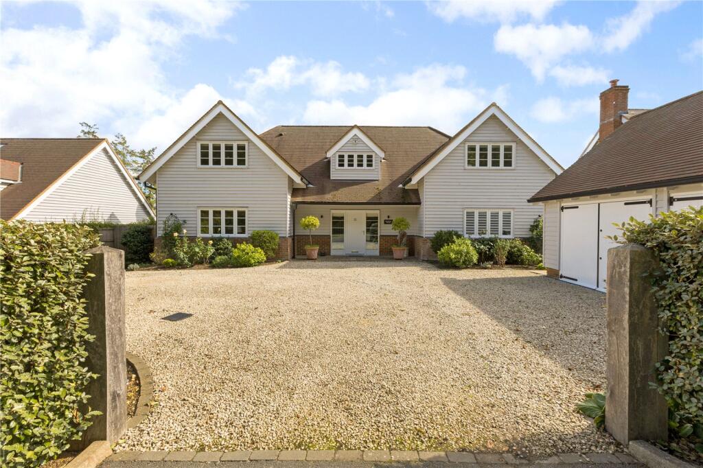 Property image for Cotton Spring View, Flamstead, St. Albans, Hertfordshire, AL3