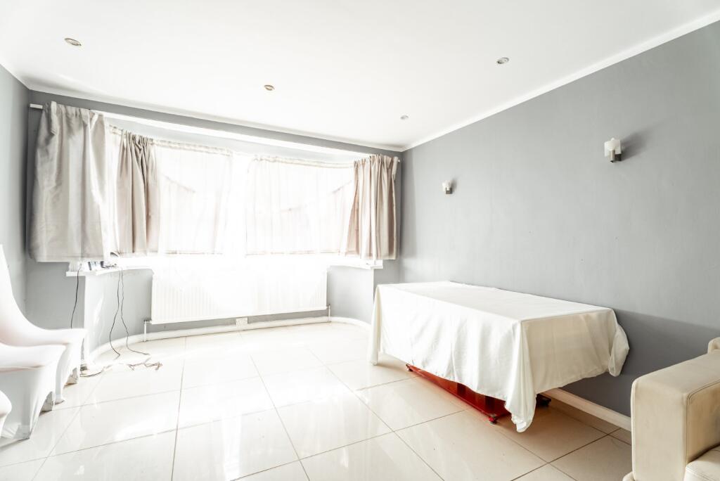 Additional image 7 of Harpenden Road, St. Albans, Hertfordshire, AL3