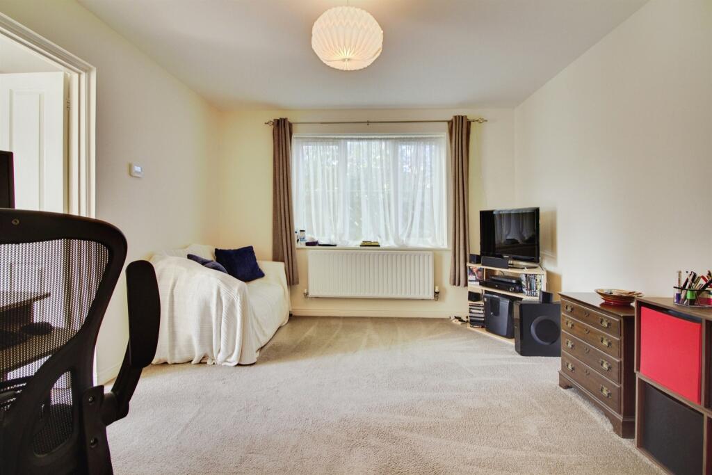 Additional image 15 of Howlands, Welwyn Garden City