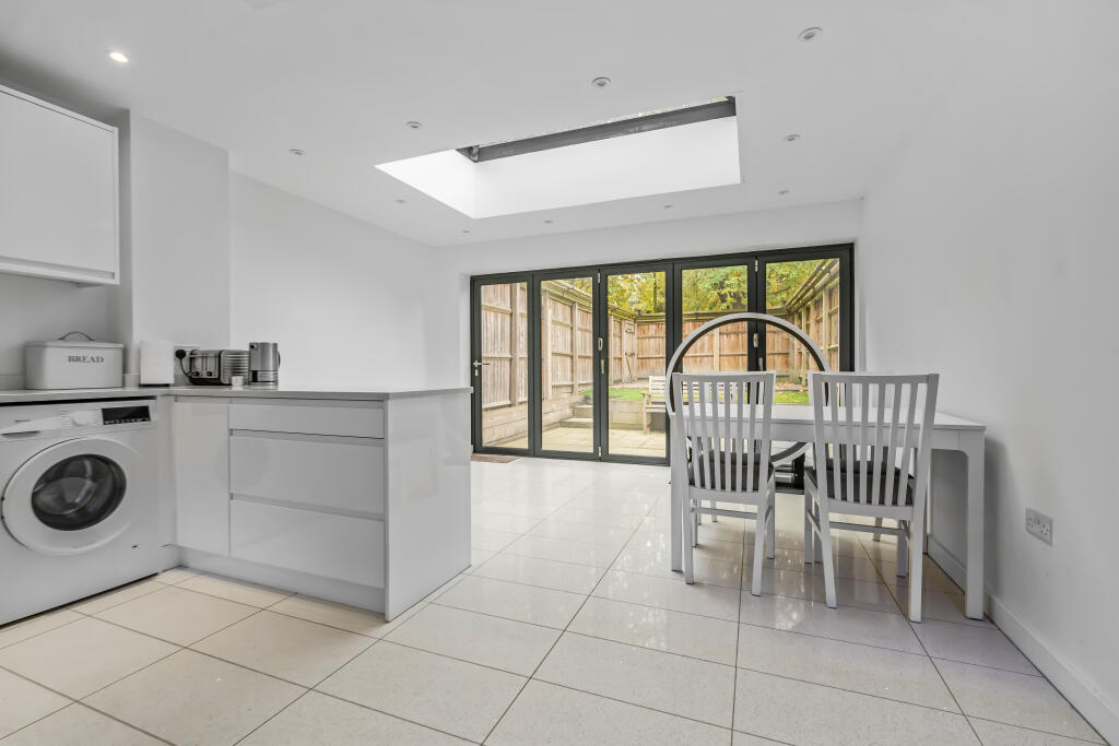 Additional image 5 of Wheat Close, St. Albans, AL4