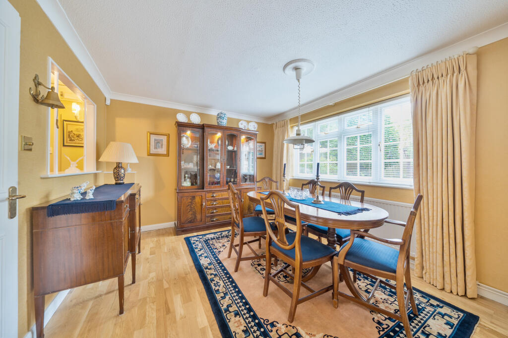 Additional image 11 of Aldwickbury Crescent, Harpenden, AL5