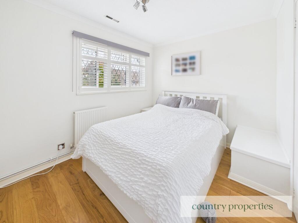 Additional image 8 of Yew Grove, Welwyn Garden City, AL7