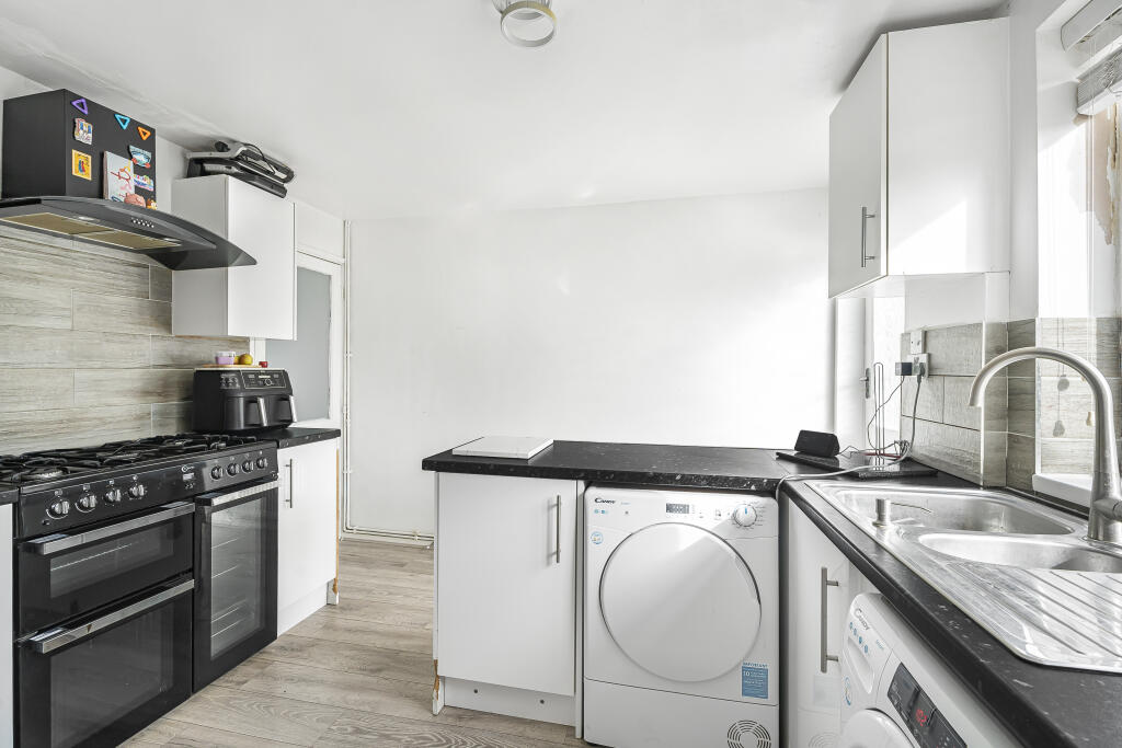 Additional image 5 of Howicks Green, Welwyn Garden City, Hertfordshire, AL7