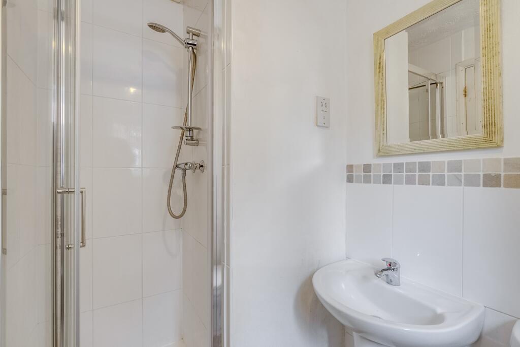 Additional image 26 of Gresley Close, Welwyn Garden City, Hertfordshire, AL8 7QA