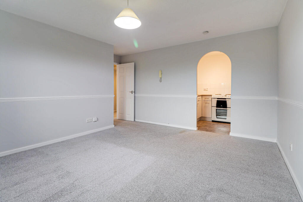 Additional image 2 of Robin Court, Westfield Road, Harpenden, AL5