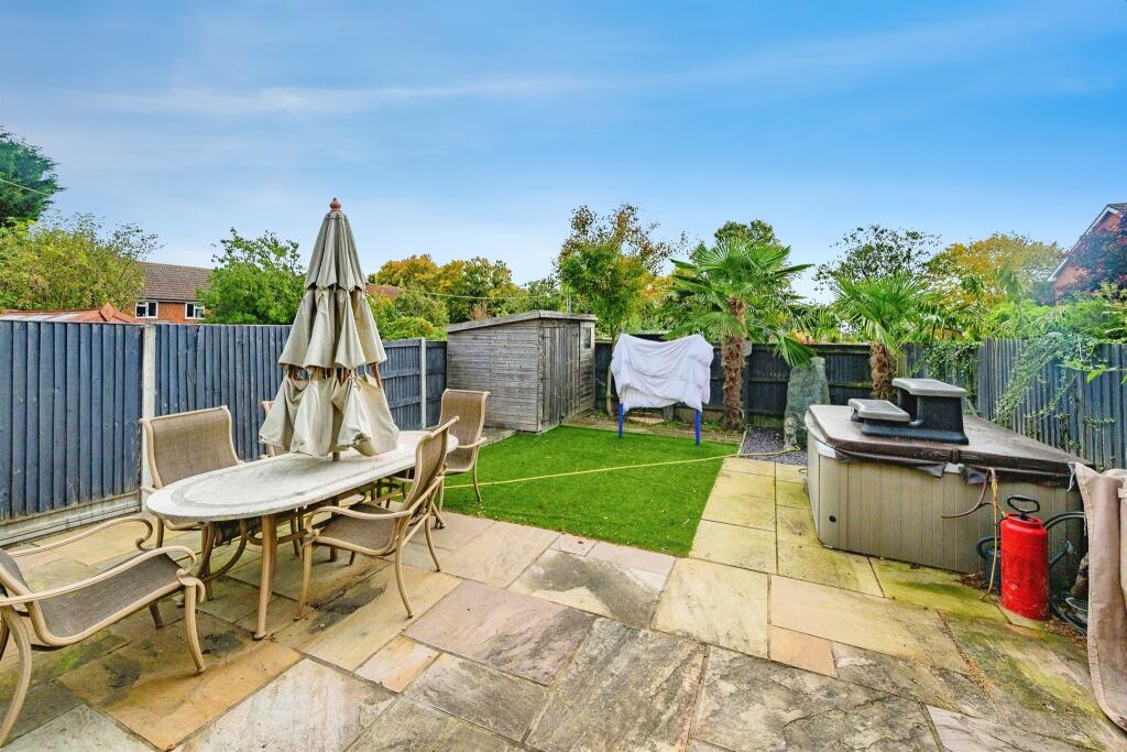 Additional image 8 of Park Street Lane, Park Street, St. Albans