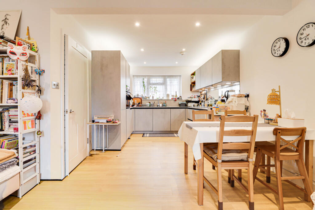 Additional image 3 of The Lawns, Mount Pleasant, St. Albans, AL3