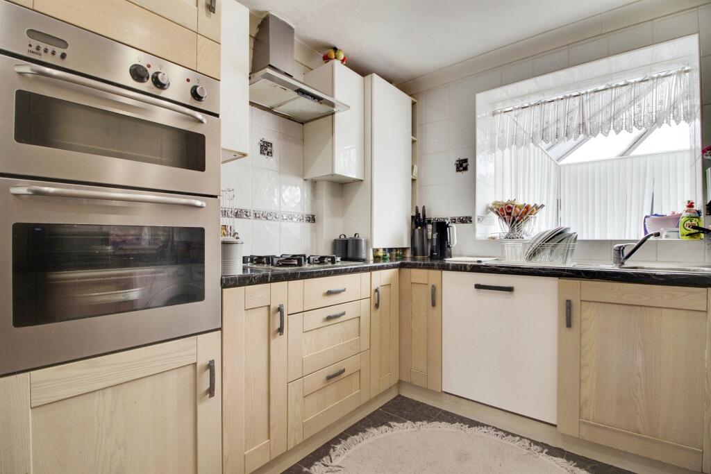 Additional image 5 of Picketts, Welwyn Garden City