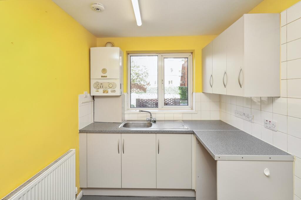 Additional image 13 of 6 Bridge Court, Hillside Road, Harpenden, Hertfordshire, AL5 4DH