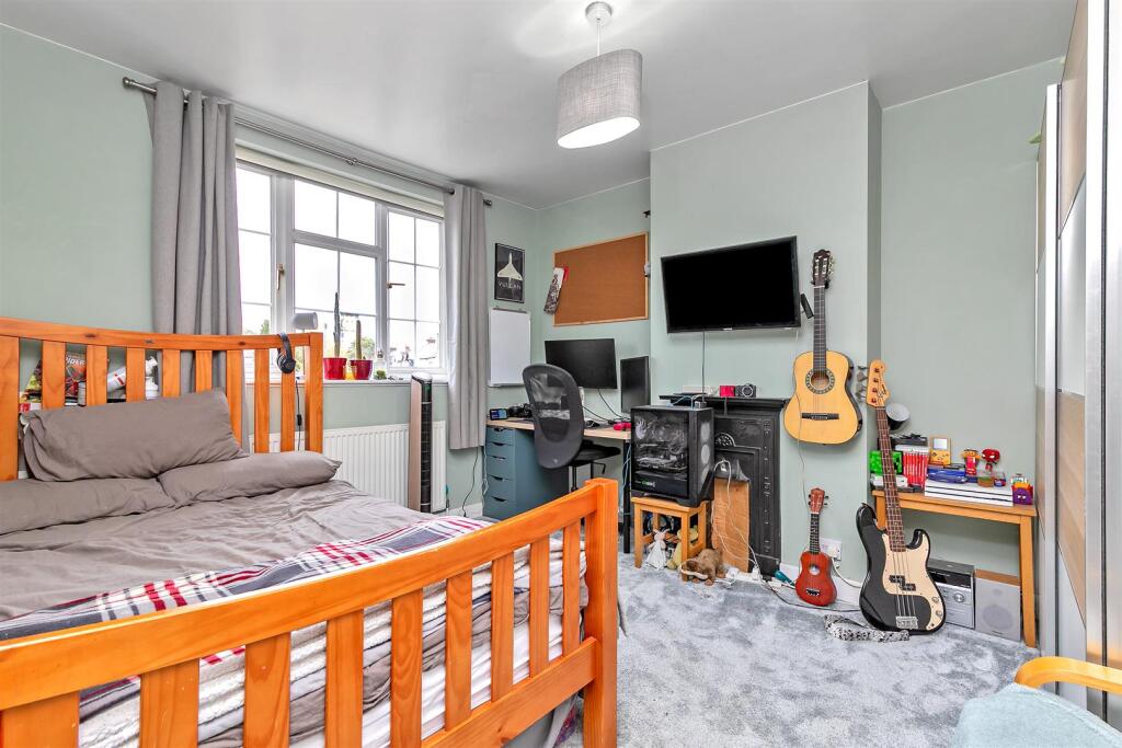 Additional image 10 of Hill End Lane, St Albans