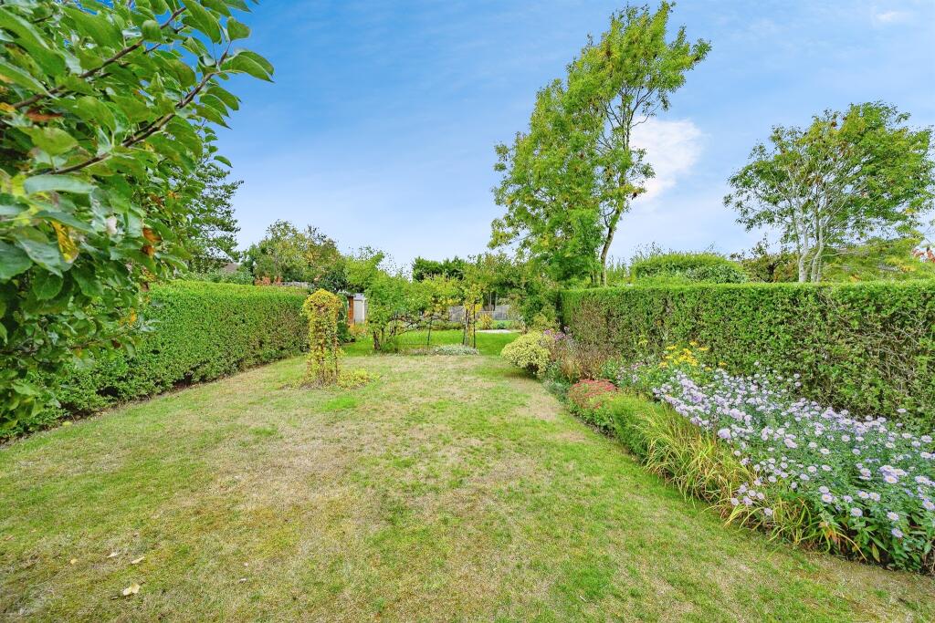 Additional image 8 of Woodfield Way, St. Albans