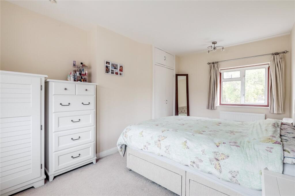 Additional image 10 of Canonsfield, Oaklands, Welwyn, Hertfordshire, AL6