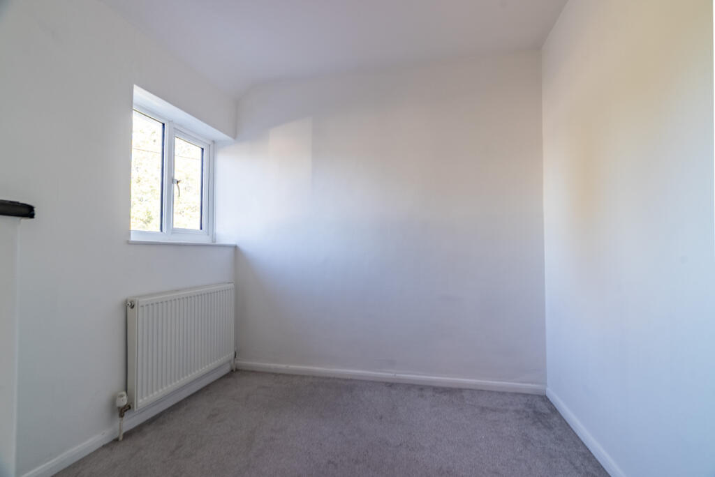 Additional image 9 of Woollam Crescent, St. Albans, Hertfordshire, AL3