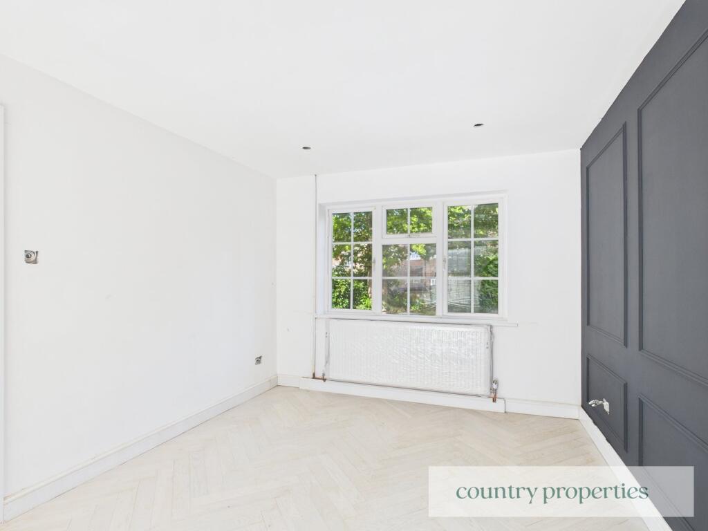 Additional image 7 of Beehive Lane, Welwyn Garden City, AL7