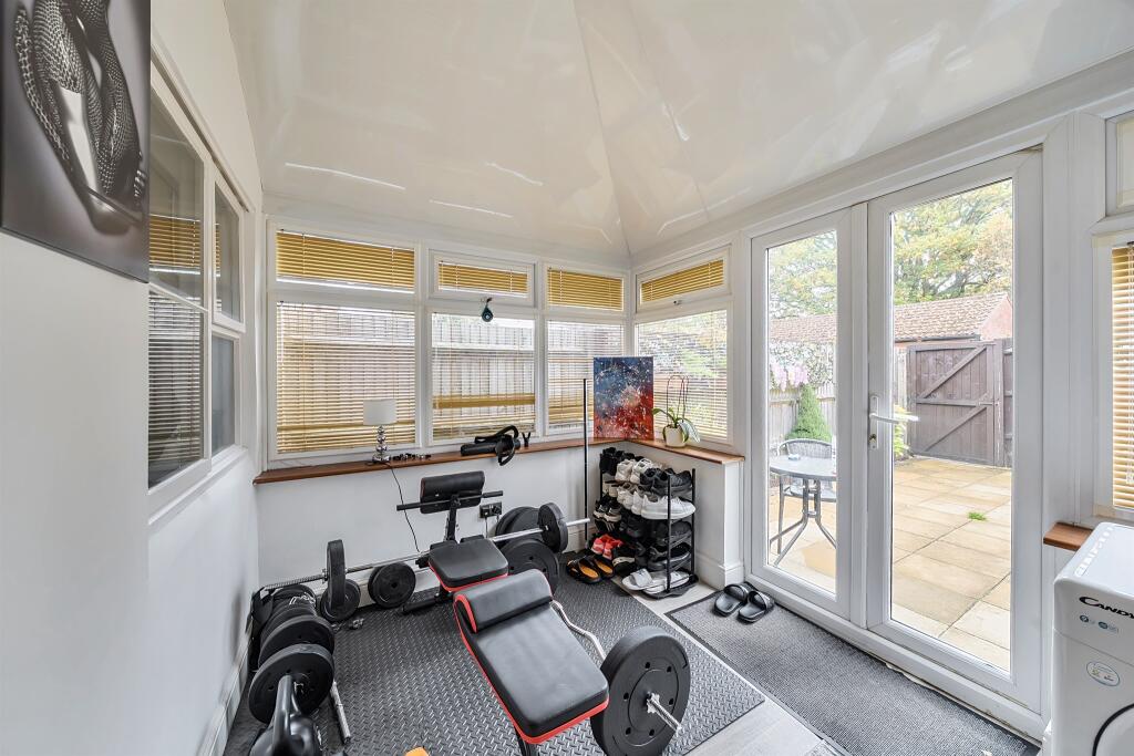 Additional image 14 of Runcie Close, St. Albans