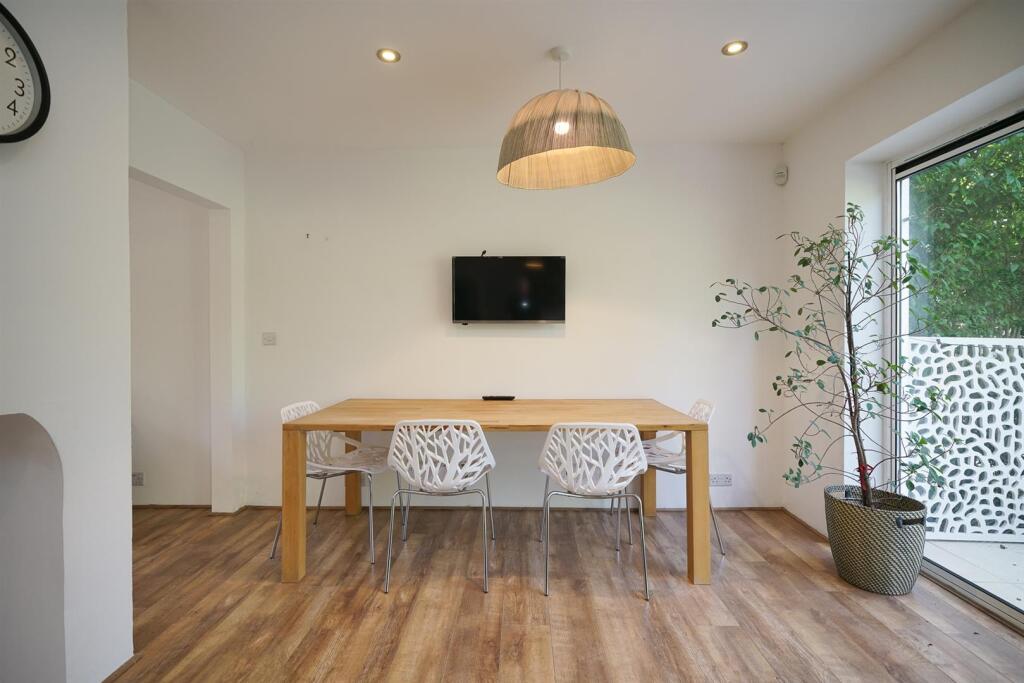 Additional image 8 of Ladies Grove, St. Albans