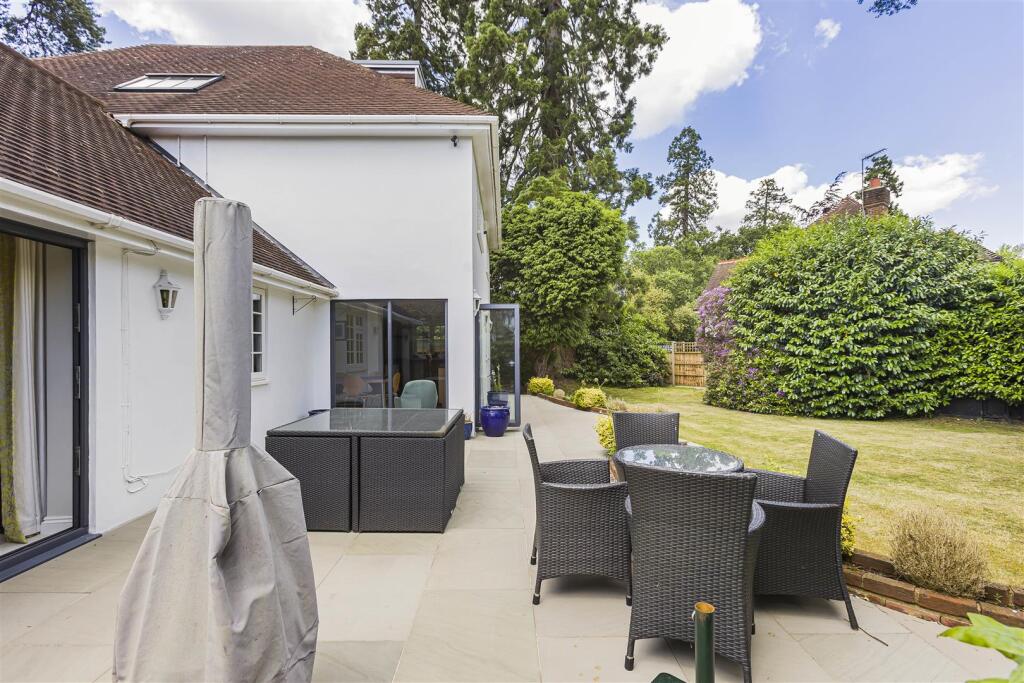 Additional image 33 of Pine Grove, Brookmans Park