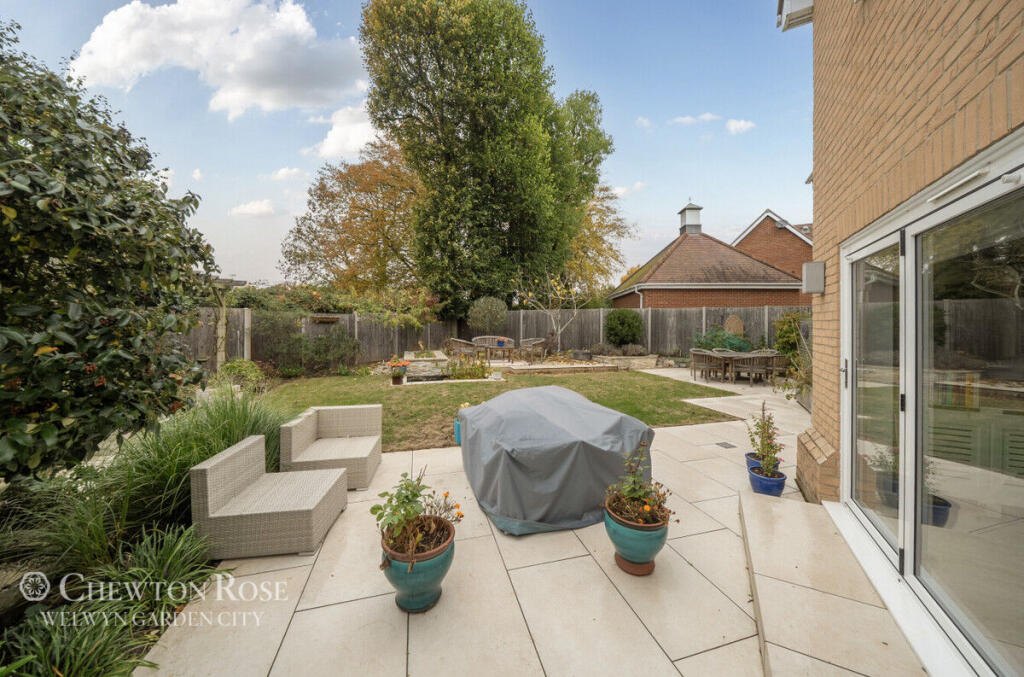 Additional image 27 of Sevenacres, Welwyn