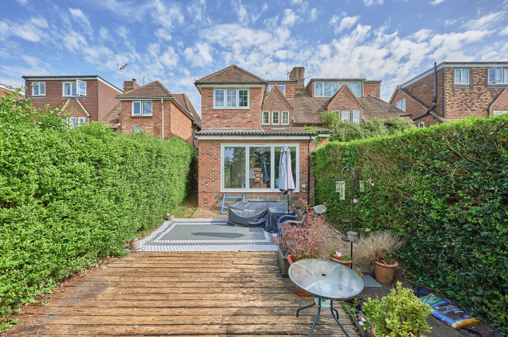 Additional image 16 of Barnfield Road, Harpenden, Hertfordshire, AL5