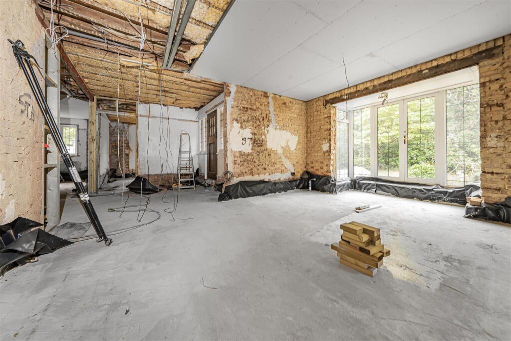 Additional image 3 of Lye Lane, Bricket Wood, St. Albans