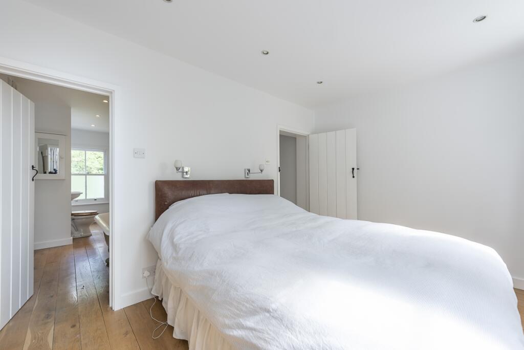 Additional image 8 of West Common Harpenden AL5