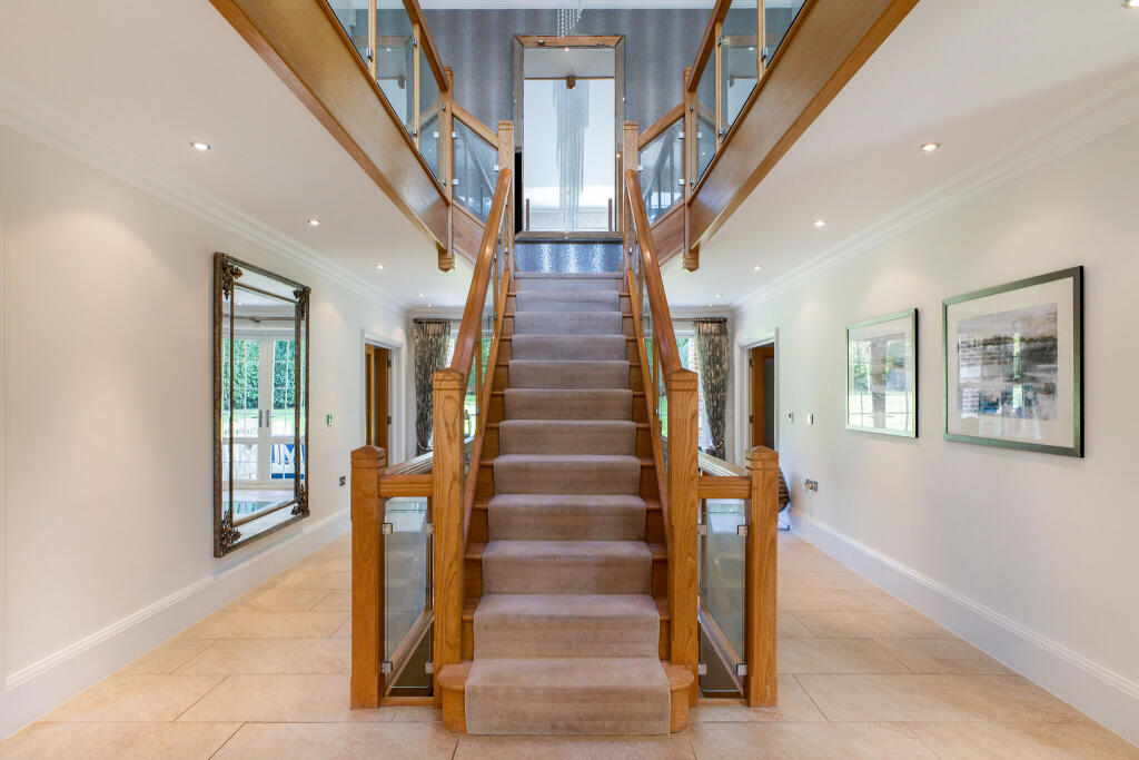 Additional image 5 of Oakfield Road, Harpenden, AL5