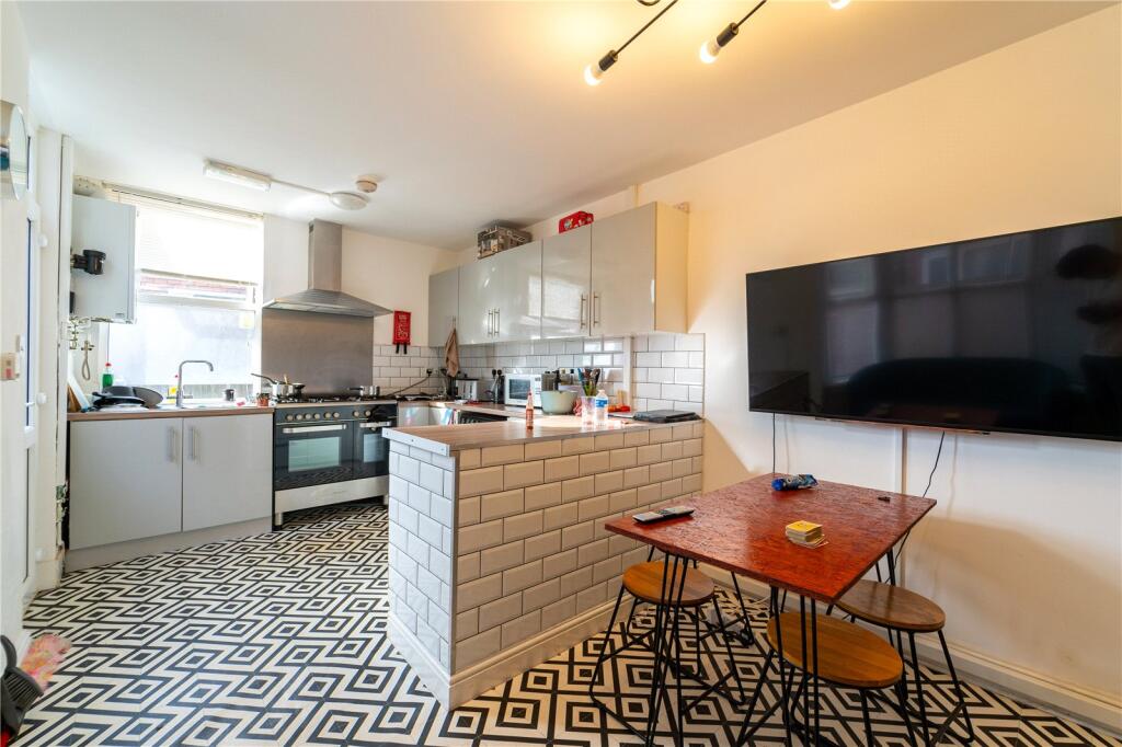 Additional image 25 of Edward Road, Balsall Heath, Birmingham, B12